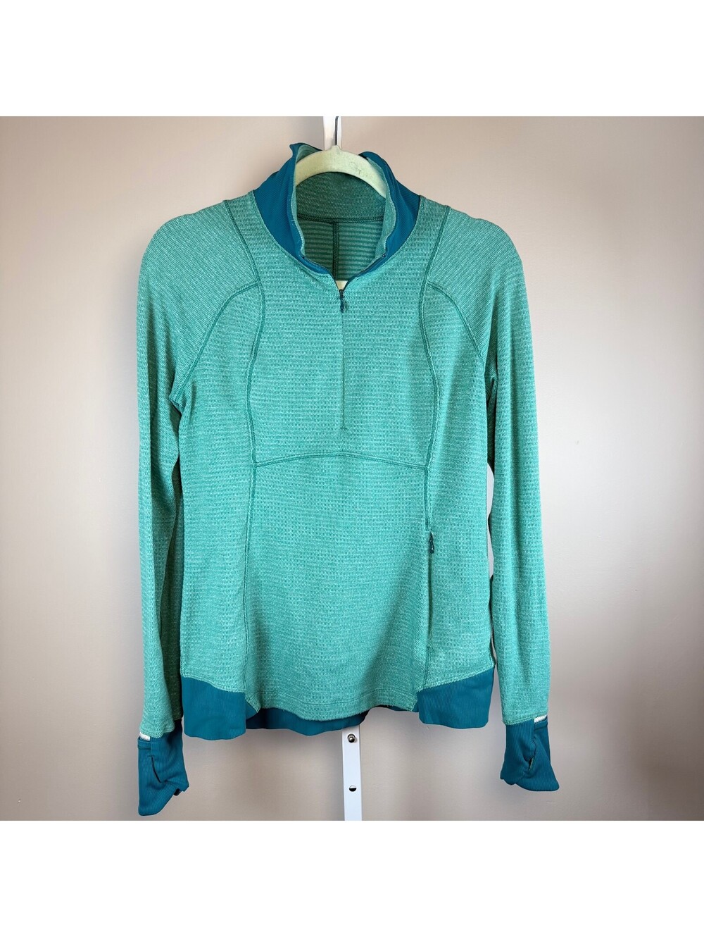 Lululemon Runderful Half Zip Size 8